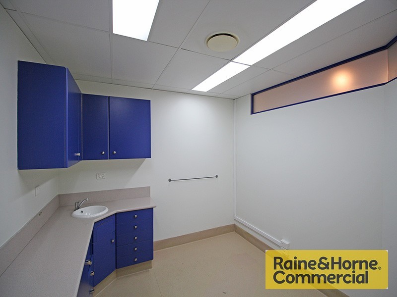 Suite 6/12 Lagoon Street, Sandgate QLD 4017