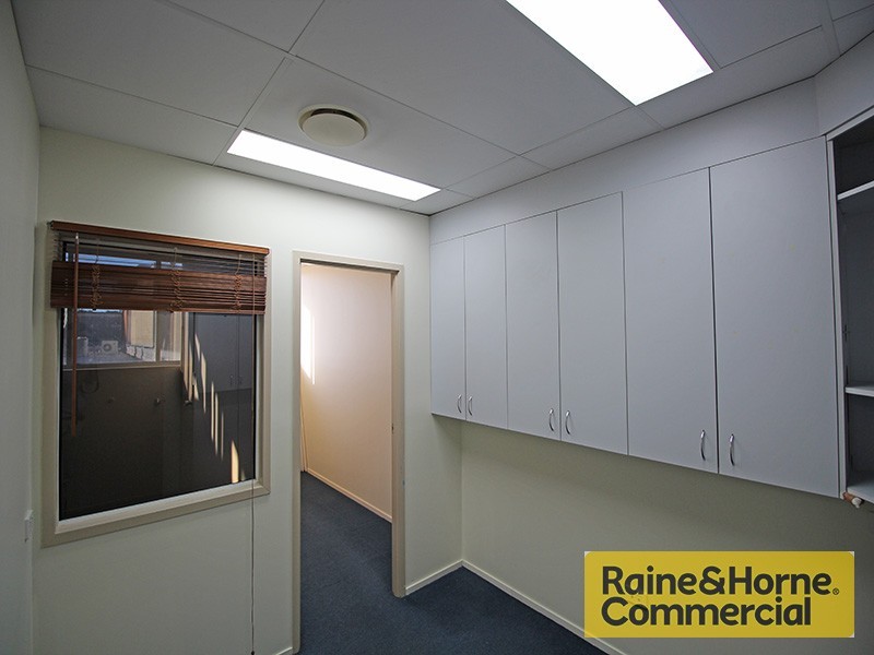 Suite 5/12 Lagoon Street, Sandgate QLD 4017