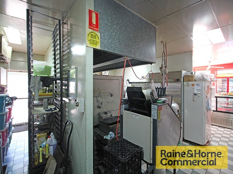 Shop 13/12 Lagoon Street, Sandgate QLD 4017