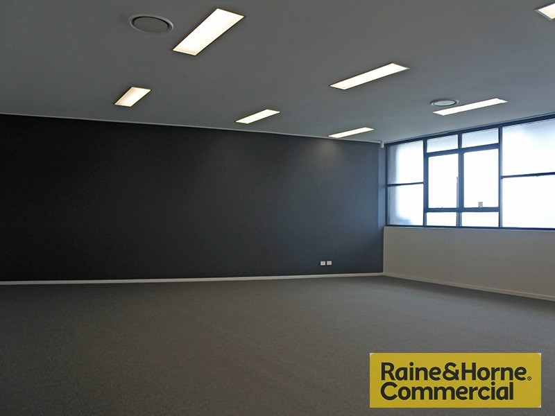 115 Breakfast Creek Road, Newstead QLD 4006