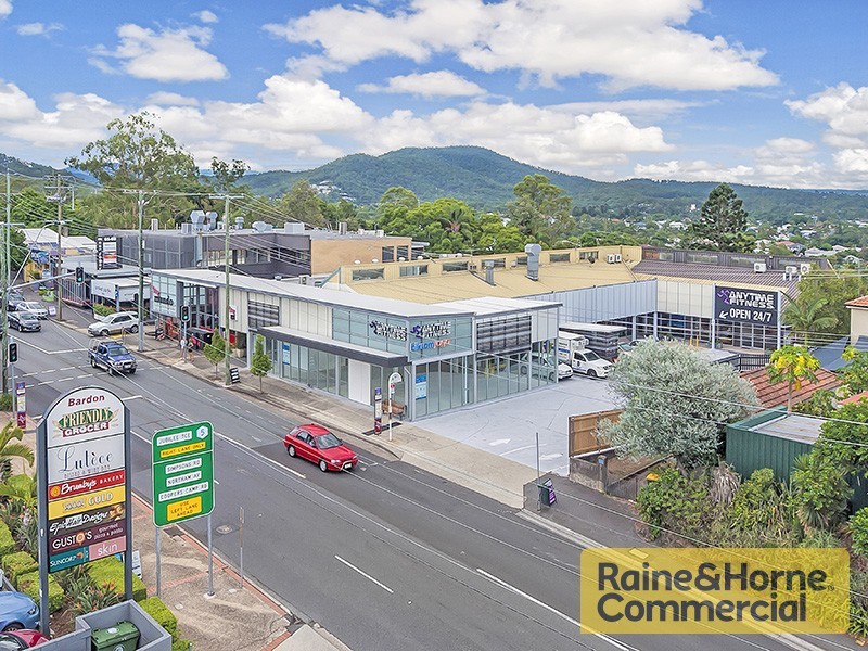 63 Macgregor Terrace, Bardon QLD 4065