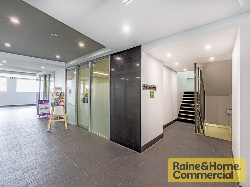 65 Macgregor Terrace, Bardon QLD 4065
