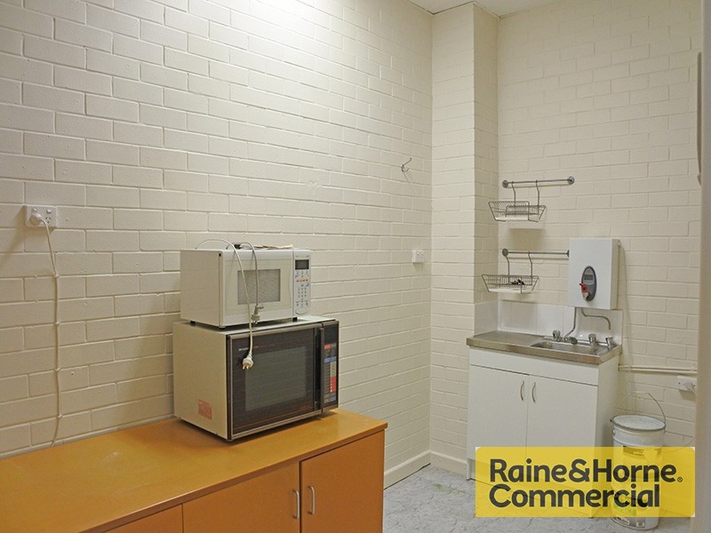 65 Macgregor Terrace, Bardon QLD 4065