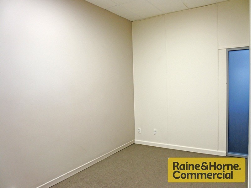 65 Macgregor Terrace, Bardon QLD 4065