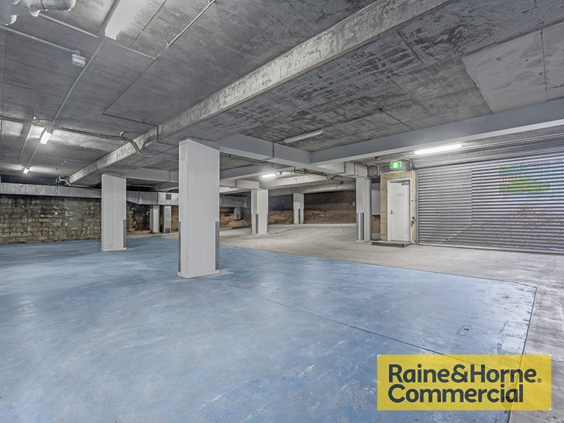 42 Doggett Street, Newstead QLD 4006