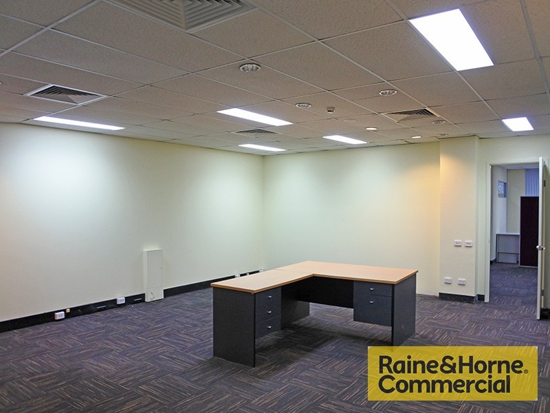 342 Upper Roma Street, Milton QLD 4064