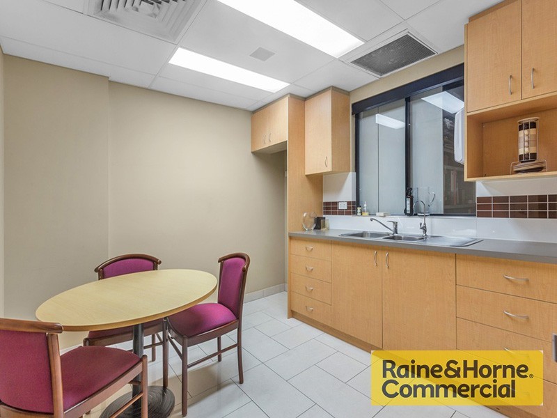 69 Bristol Road, Kedron QLD 4031