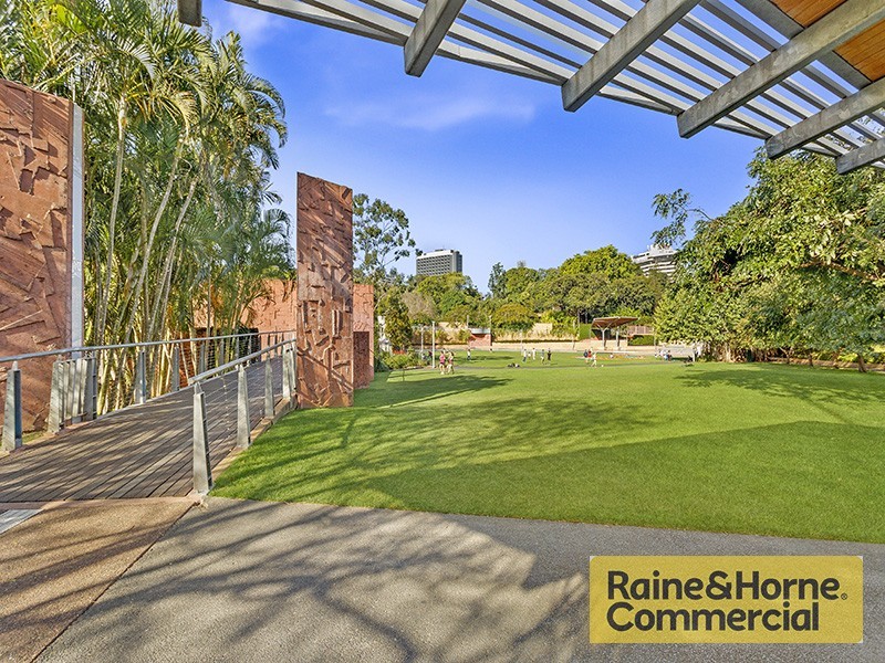 815/3 Parkland Boulevard, Brisbane City QLD 4000