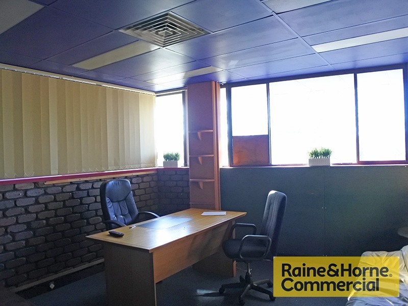 444 Upper Roma Street, Milton QLD 4064