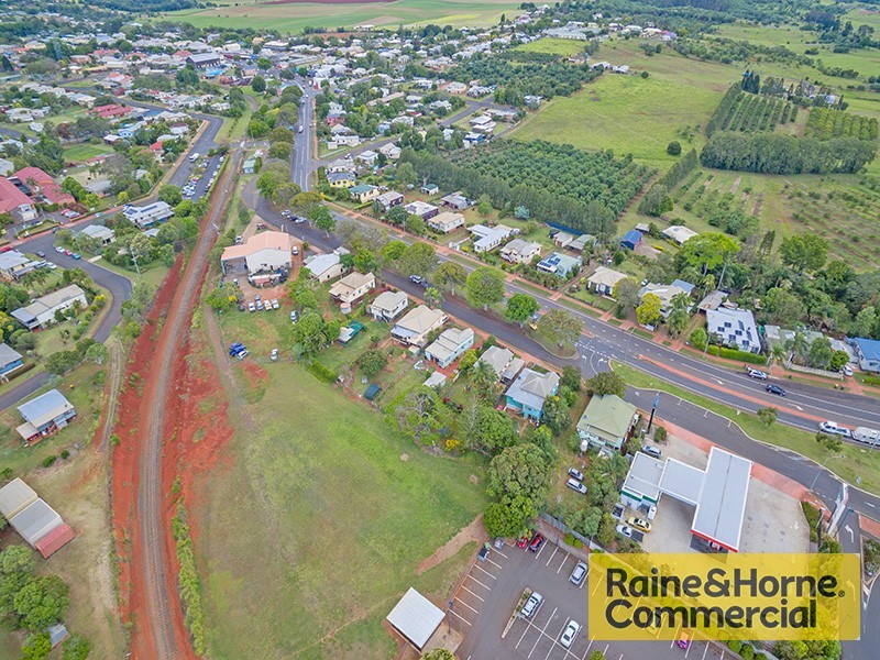 99-105 Churchill Street, Childers QLD 4660