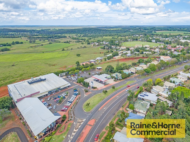 99-105 Churchill Street, Childers QLD 4660
