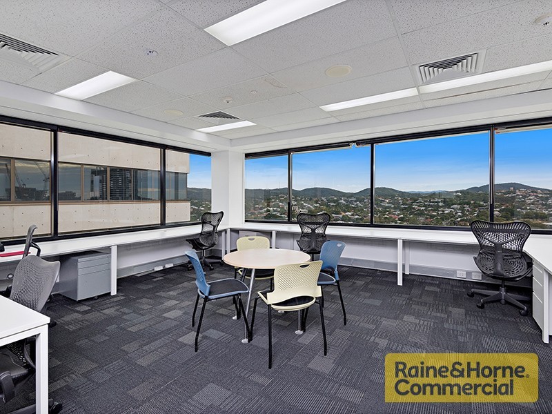 13/301 Coronation Drive, Milton QLD 4064