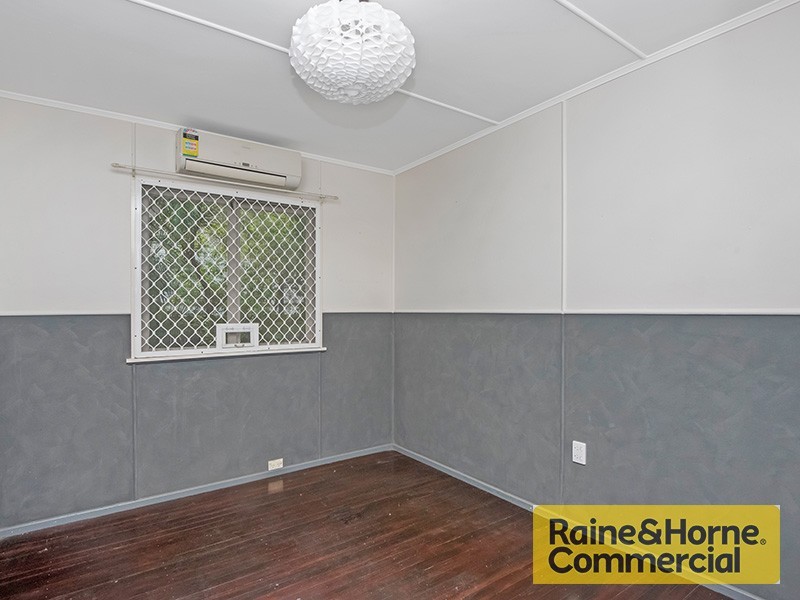 11 Goodfellows Road, Kallangur QLD 4503