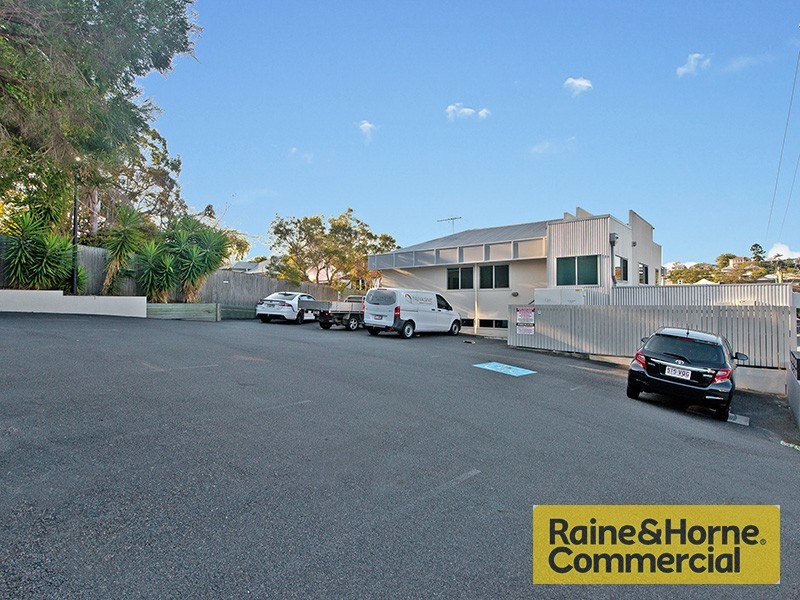 2 Heather Street, Wilston QLD 4051