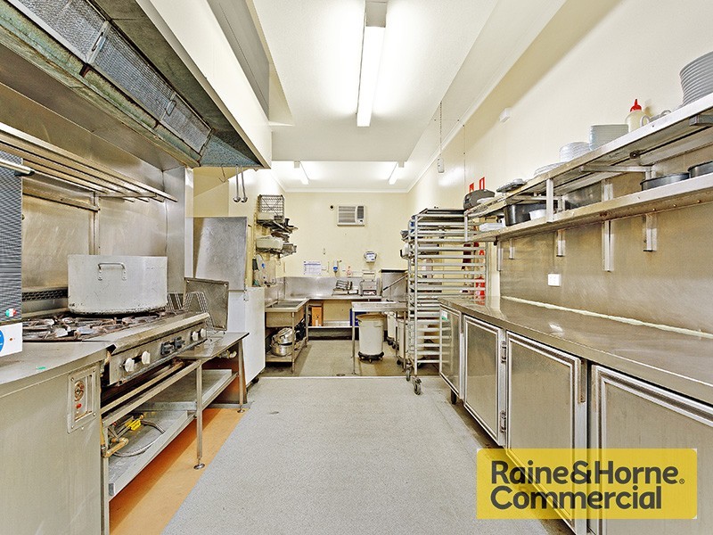 1/249 Coronation Drive, Milton QLD 4064