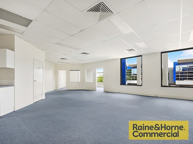 4b/12 Navigator Place, Hendra QLD 4011