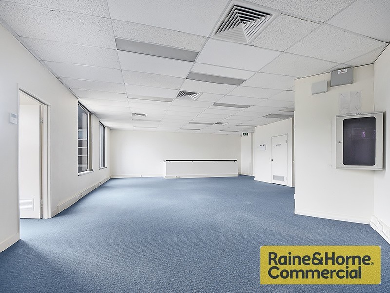 4b/12 Navigator Place, Hendra QLD 4011