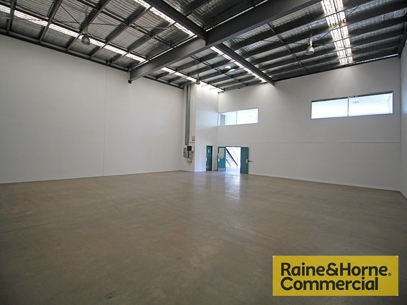 2/5 Navigator Place, Hendra QLD 4011