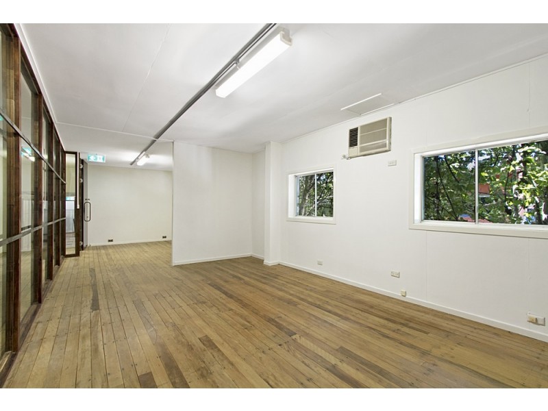 46 Douglas Street, Milton QLD 4064