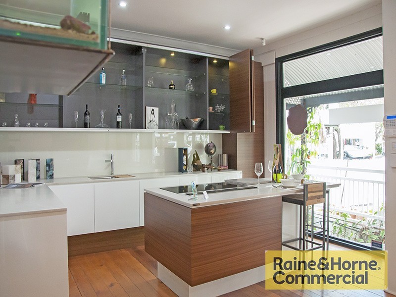 21 Latrobe Tce, Paddington QLD 4064