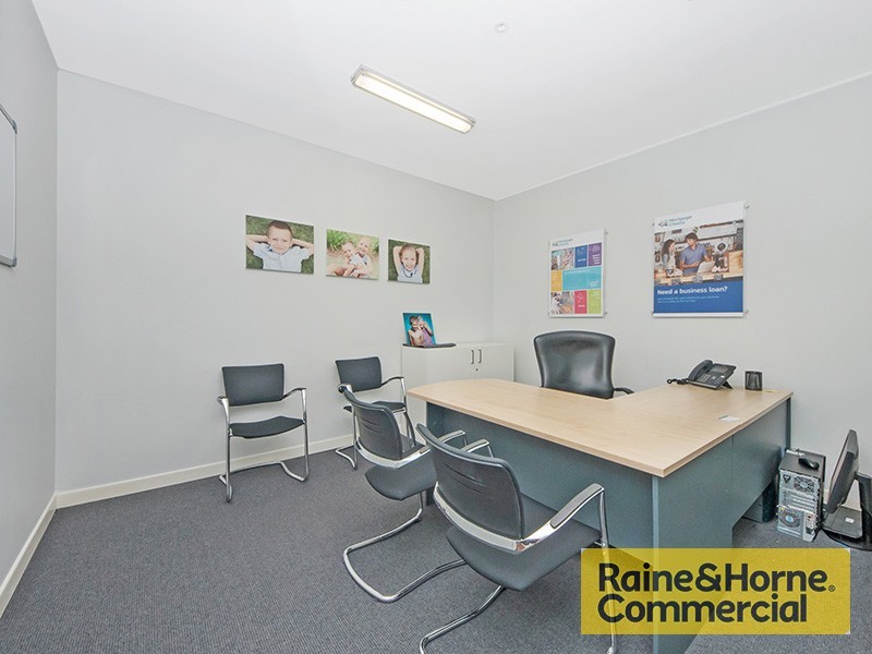 7a Ashgrove Avenue, Ashgrove QLD 4060