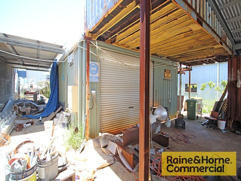 28 Cameron Street, Clontarf QLD 4019