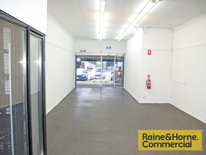 11/225 Hawken Drive, St Lucia QLD 4067