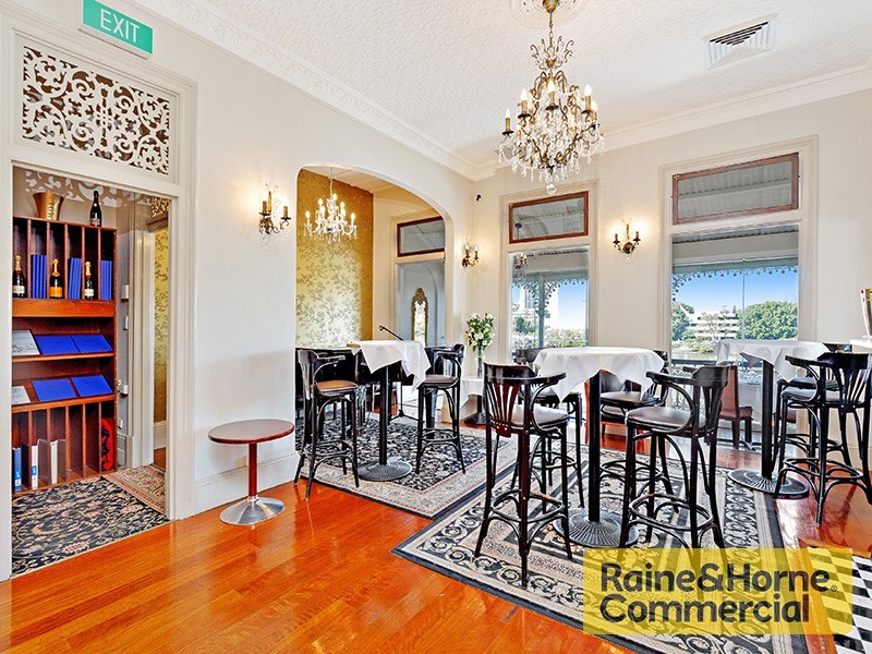 1/249 Coronation Drive, Milton QLD 4064