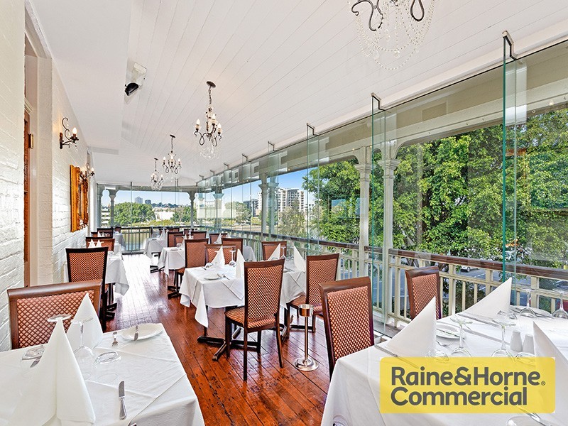 1/249 Coronation Drive, Milton QLD 4064