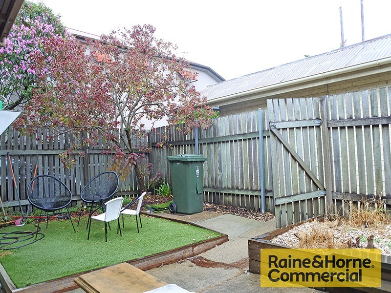 3/475 Sandgate Road, Albion QLD 4010