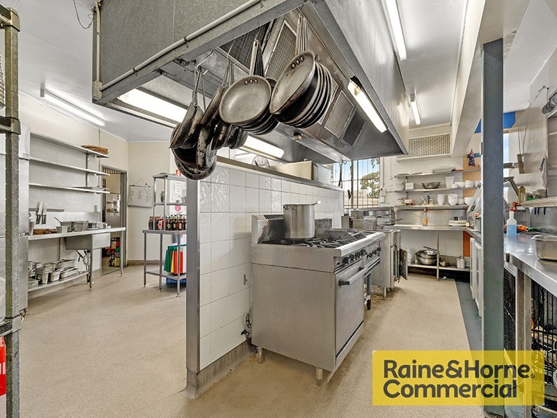 50 Keogh Street, Sandgate QLD 4017