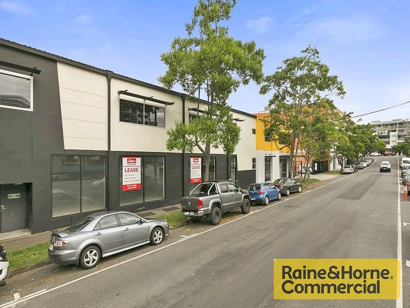 27 Wyandra Street, Newstead QLD 4006