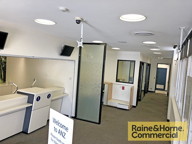 9 Brookfield Road, Kenmore QLD 4069