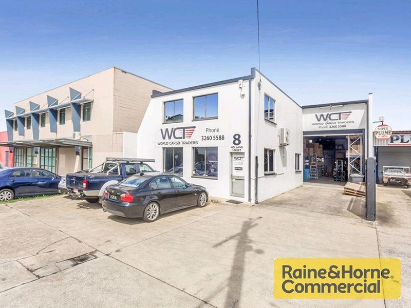 8 Holland Street, Northgate QLD 4013