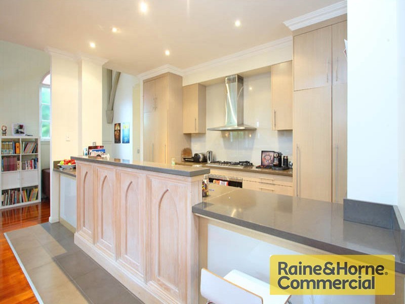 Clayfield QLD 4011