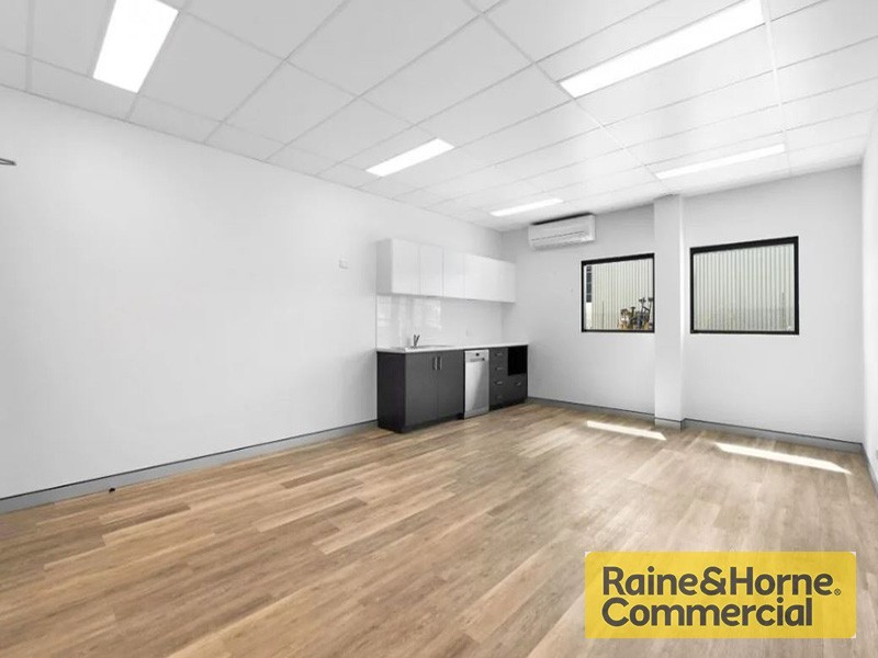 48 Randle Road, Pinkenba QLD 4008