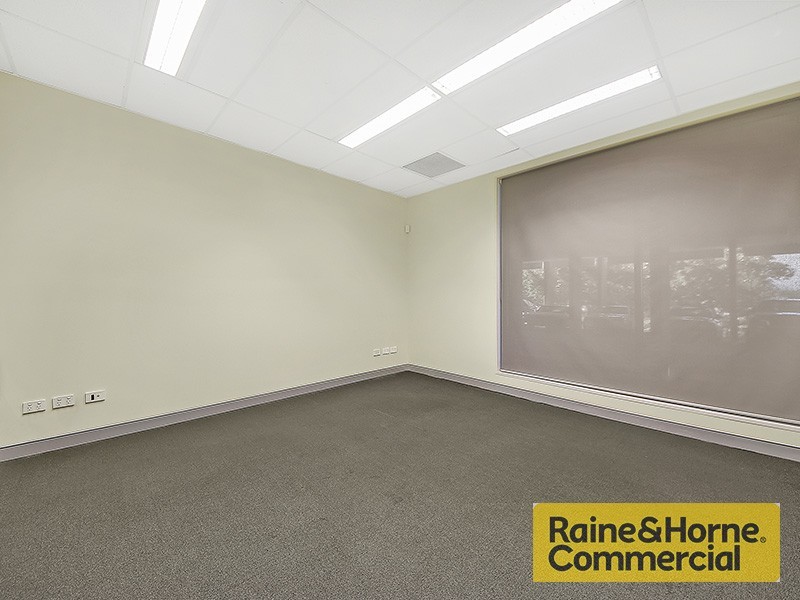 2/34 Navigator Place, Hendra QLD 4011