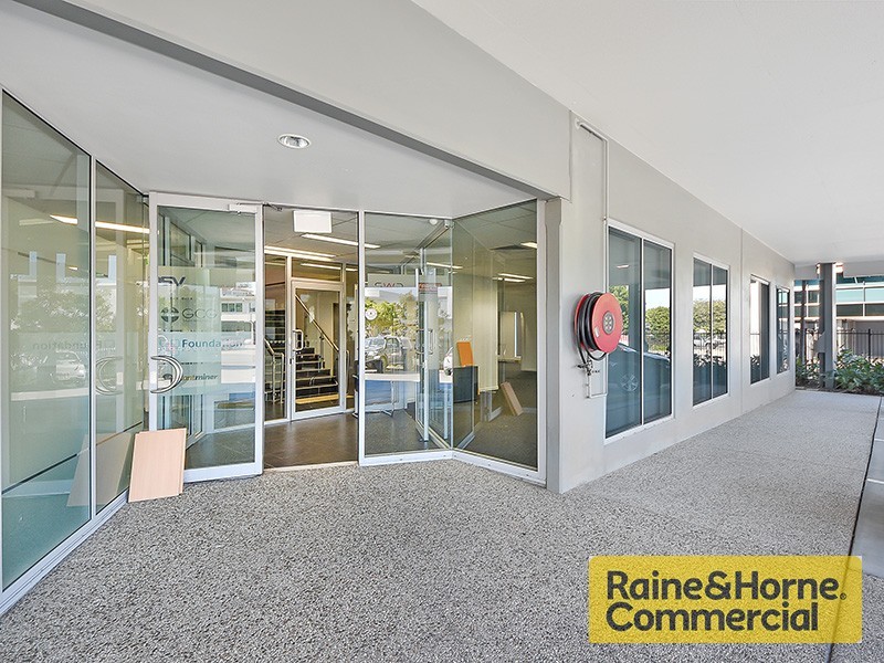 2/34 Navigator Place, Hendra QLD 4011