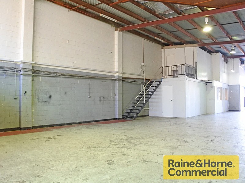 135 Sandgate Road, Albion QLD 4010