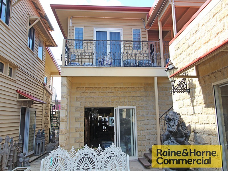 2/275 Nudgee Road, Hendra QLD 4011