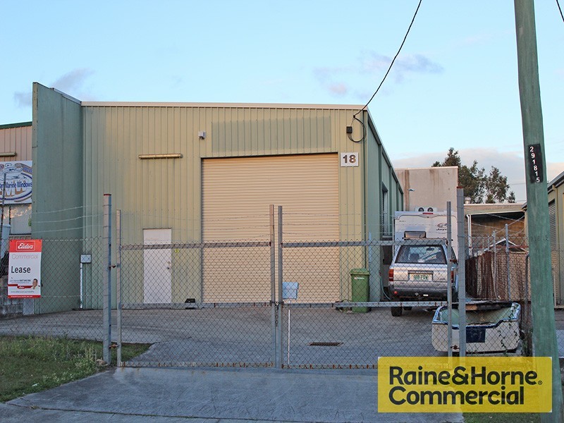 18 Cameron Street, Clontarf QLD 4019