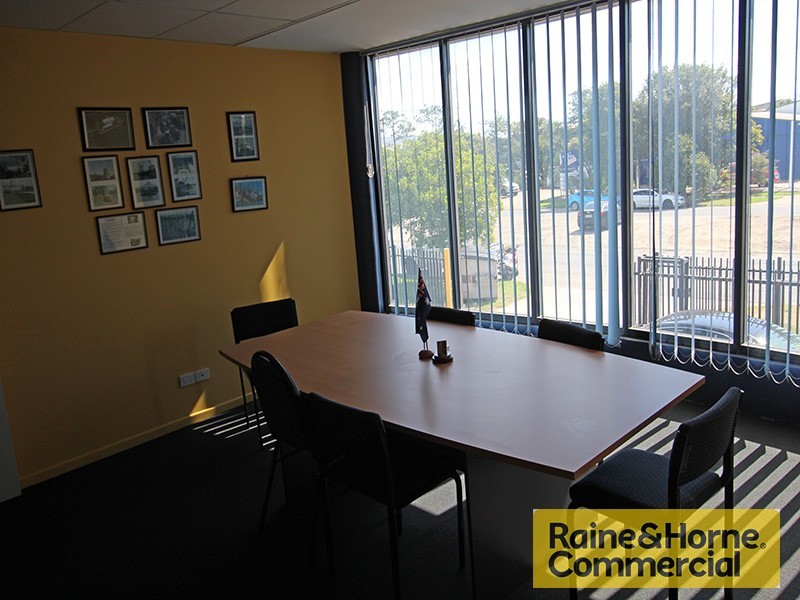 341 Fison Avenue, Eagle Farm QLD 4009