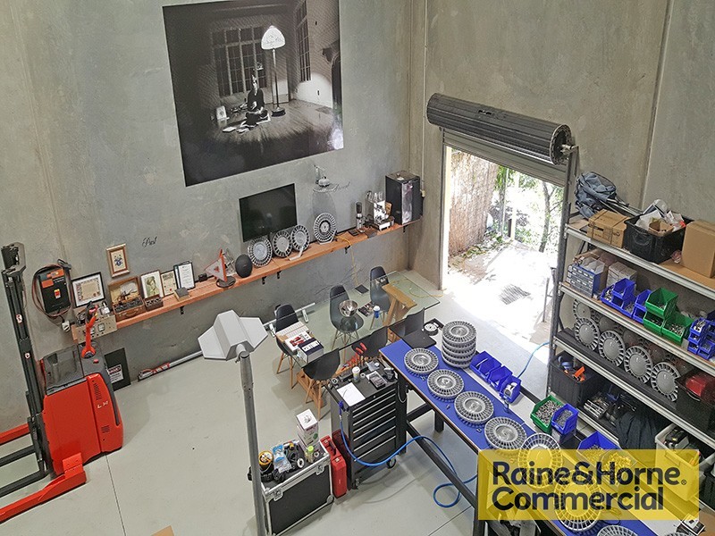 Arana Hills QLD 4054