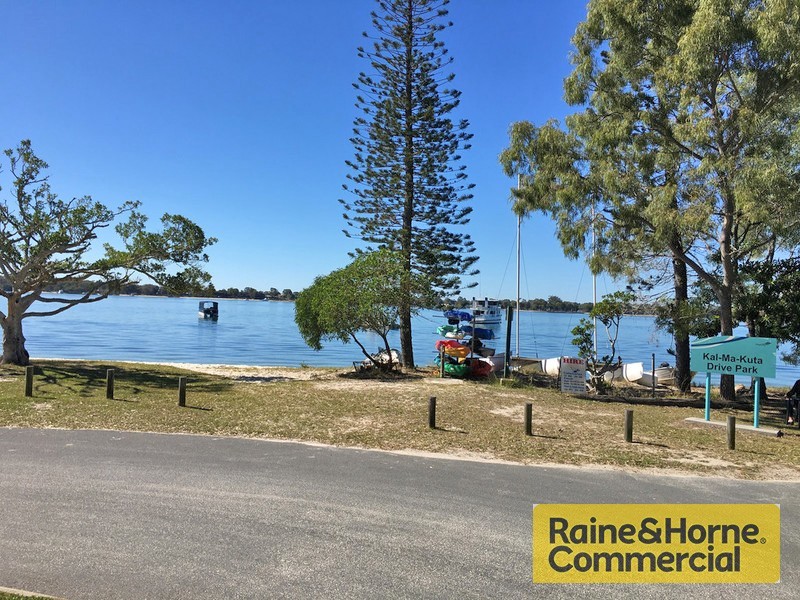 Sandstone Point QLD 4511