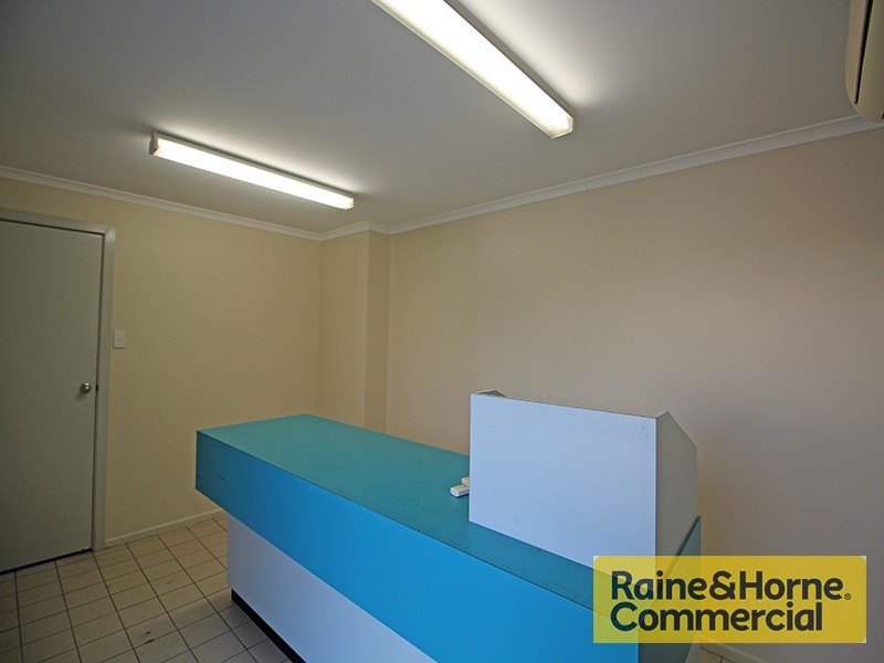 1/345 MacDonnell Road, Clontarf QLD 4019