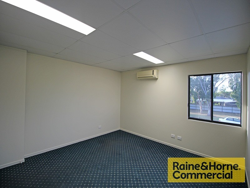 1/345 MacDonnell Road, Clontarf QLD 4019