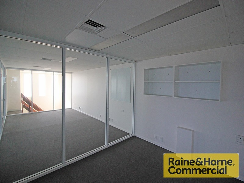 2/915 Nudgee Road, Banyo QLD 4014