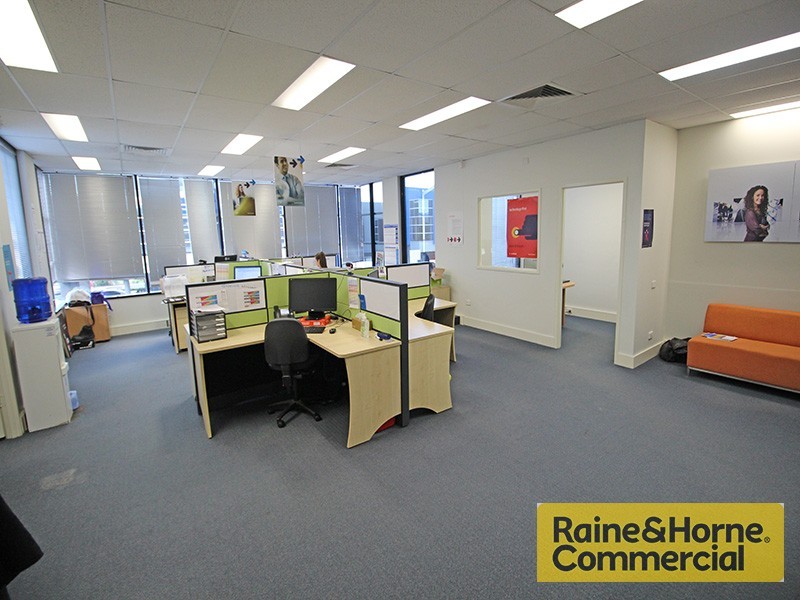 3/12 Navigator Place, Hendra QLD 4011