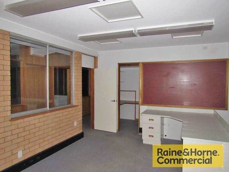 1/27 Anzac Avenue, Redcliffe QLD 4020