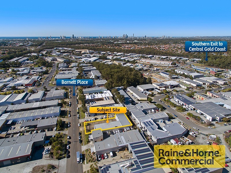 12 Barnett Place, Molendinar QLD 4214